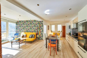 Castle View Luxe, Stylish Apartment Next to Bratislava Castle, top location